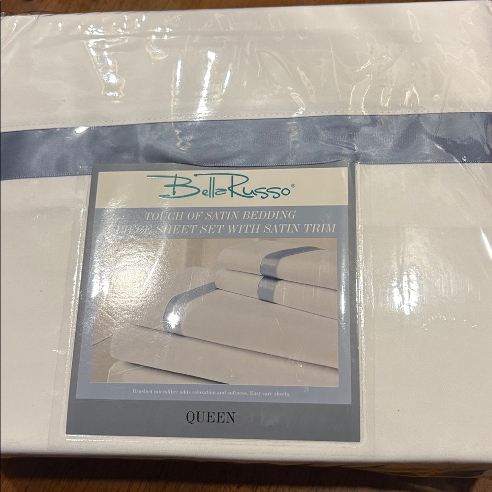New Bella Russo Queen Sheet Set White Touch of Satin Blue Brushed Microfiber